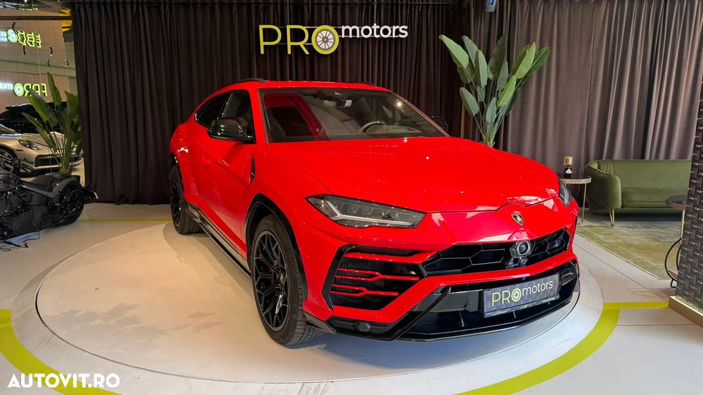 Lamborghini URUS - 3