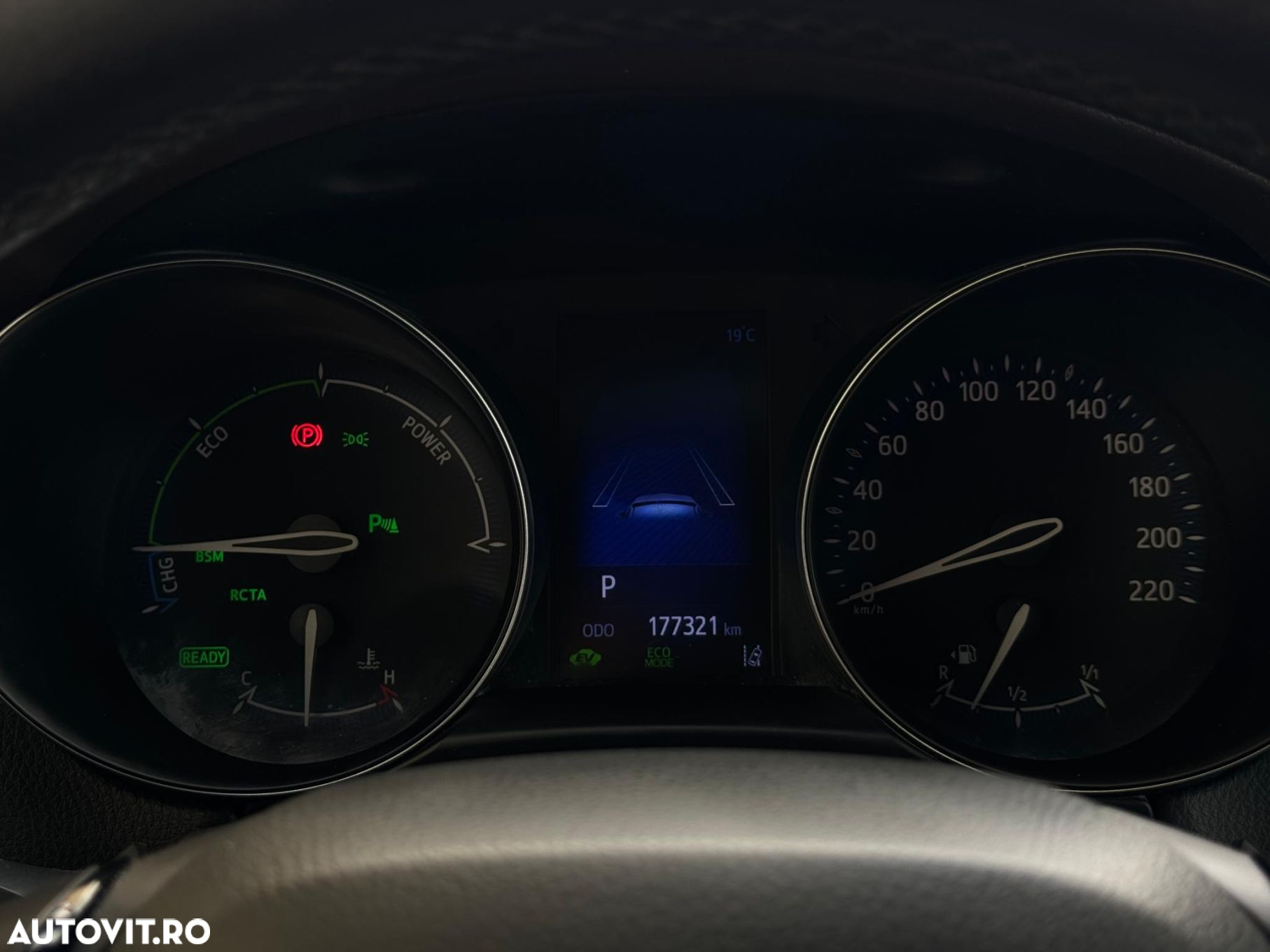 Toyota C-HR - 12