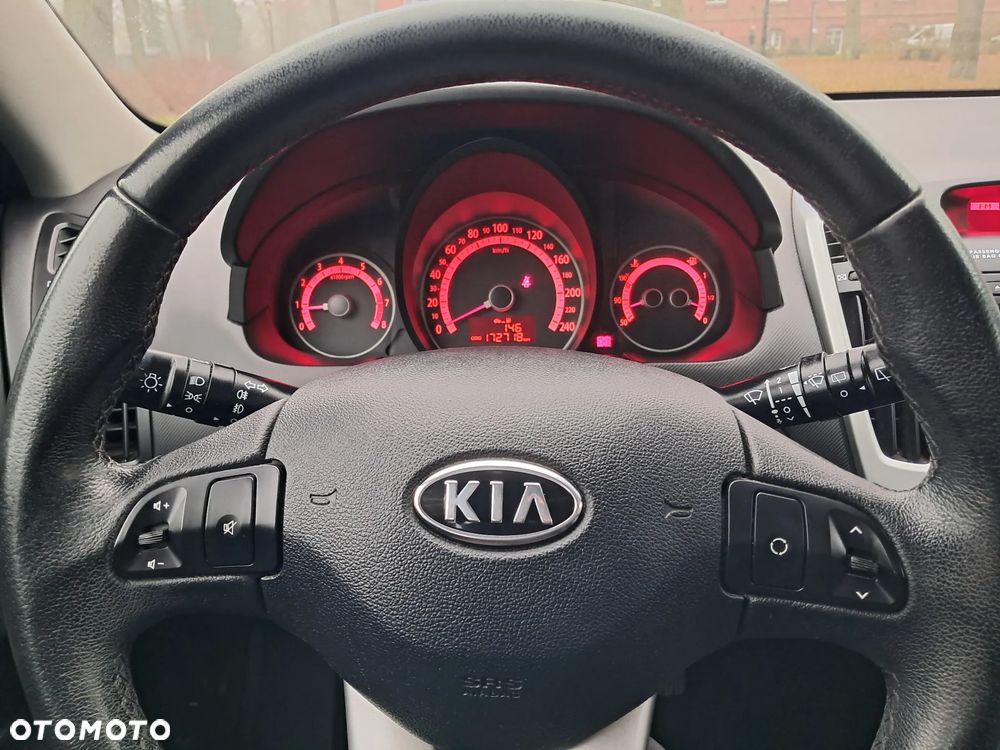 Kia Ceed - 20