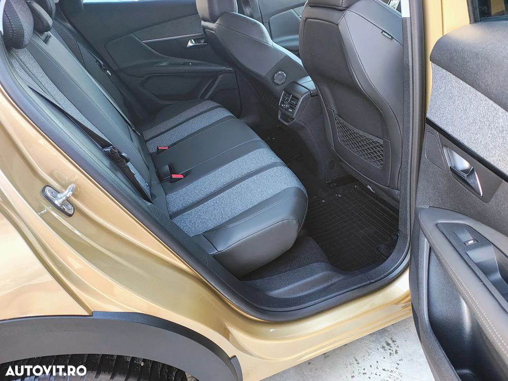 Peugeot 3008 PureTech 130 Stop & Start GPF Allure - 10
