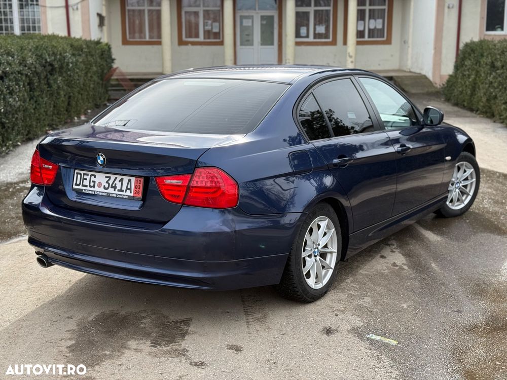 BMW Seria 3 320d DPF - 6