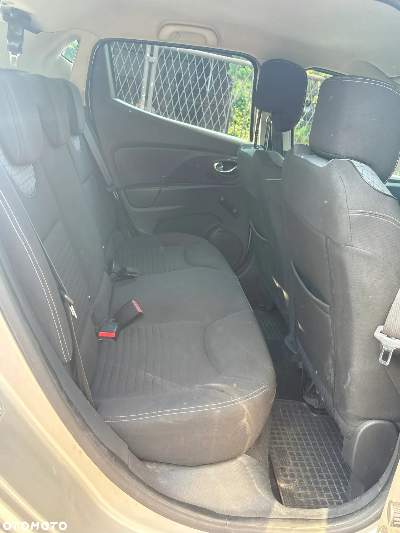 Renault Clio 1.5 dCi Energy Eco Expression - 11