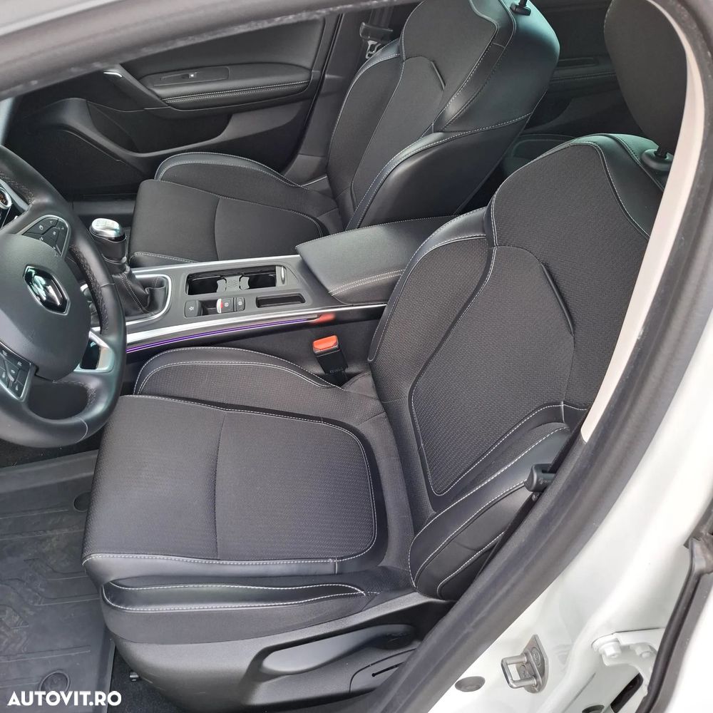 Renault Megane BLUE dCi 115 Techno - 4