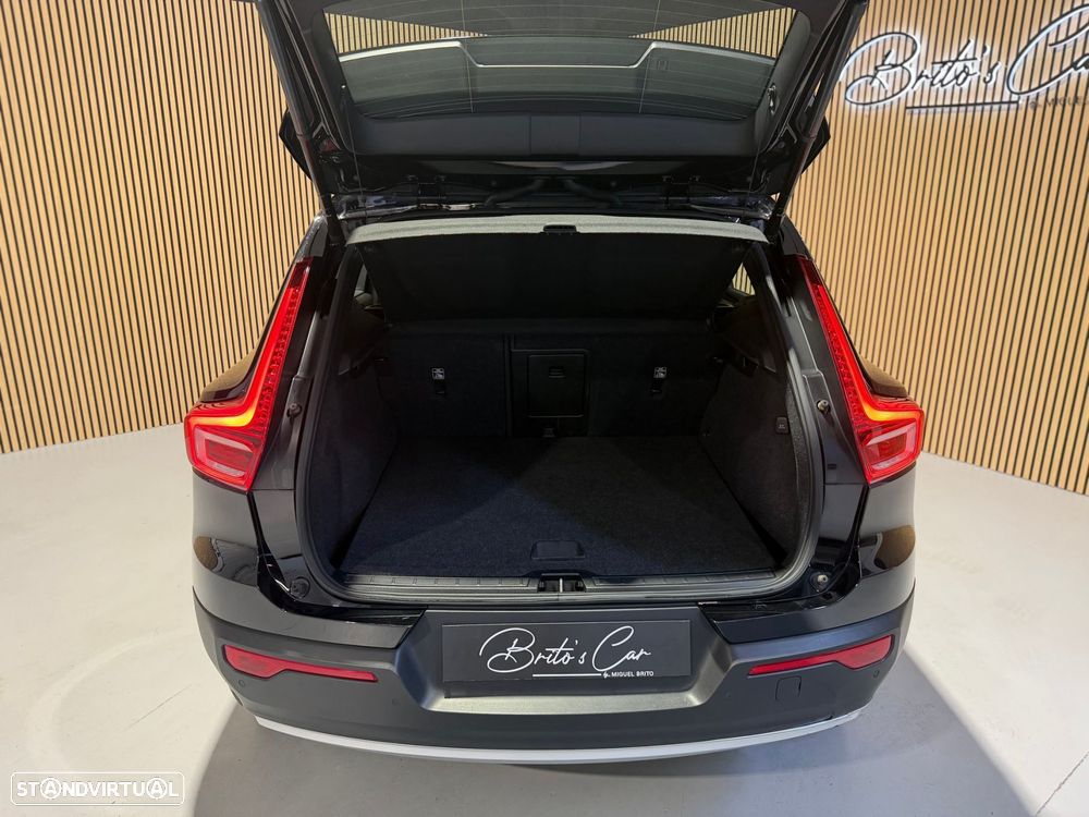 Volvo XC 40 T3 Geartronic Momentum Pro - 15