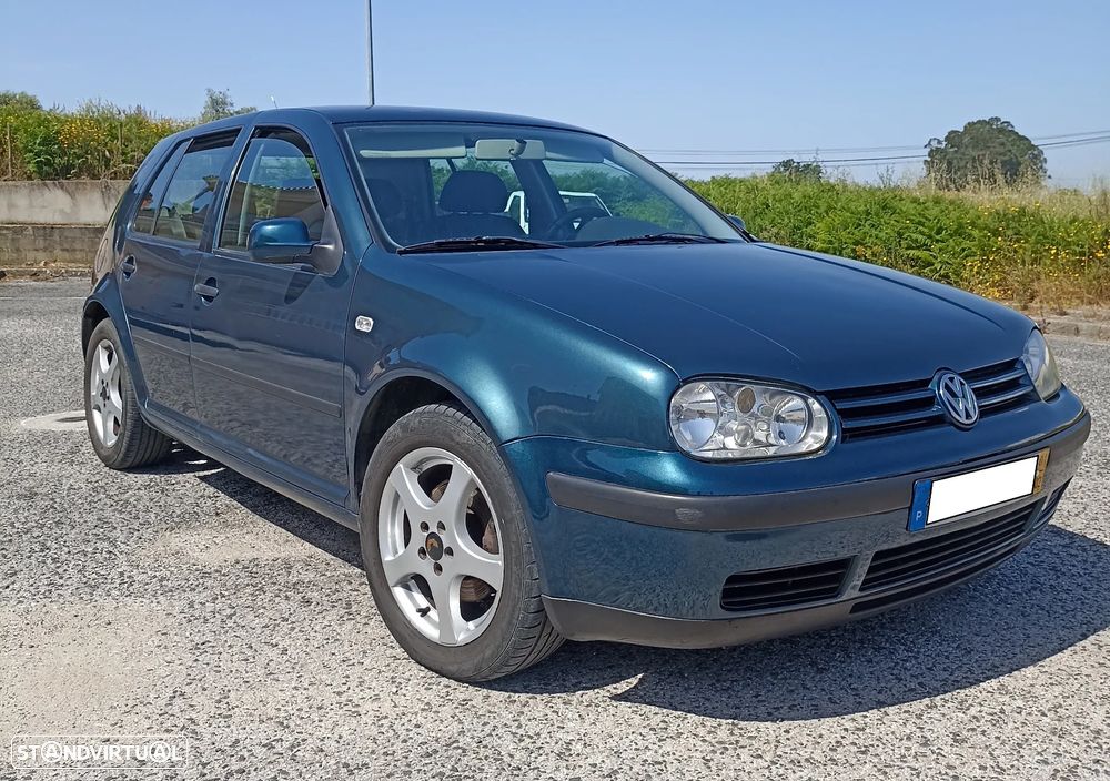 VW Golf - 2