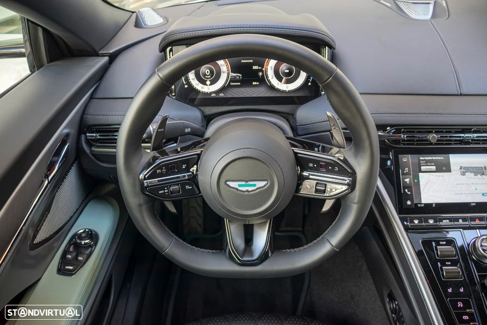 Aston Martin DB12 Coupé V8 - 16