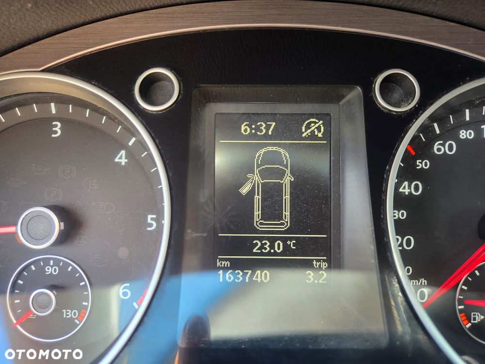 Volkswagen Passat 2.0 TDI DPF Highline DSG - 15