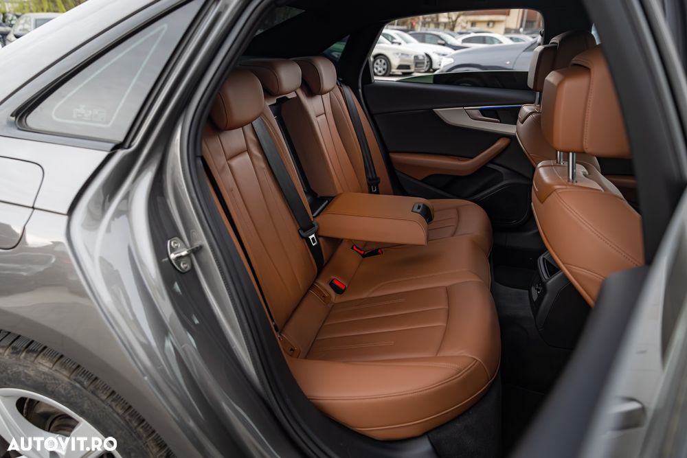 Audi A4 30 TDI S tronic S line - 22