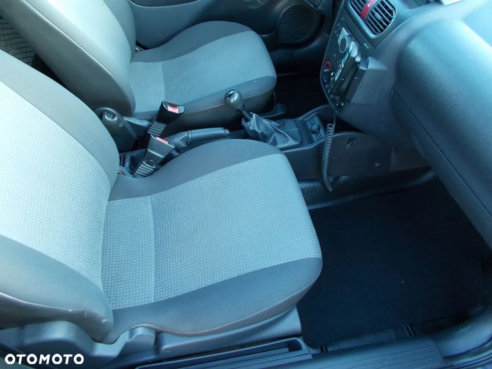 Opel Combo - 13
