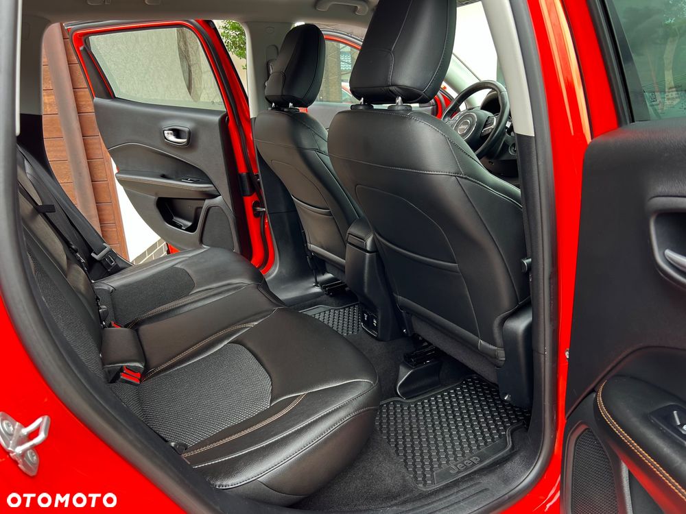 Jeep Compass 1.4 TMair Limited FWD S&S - 27