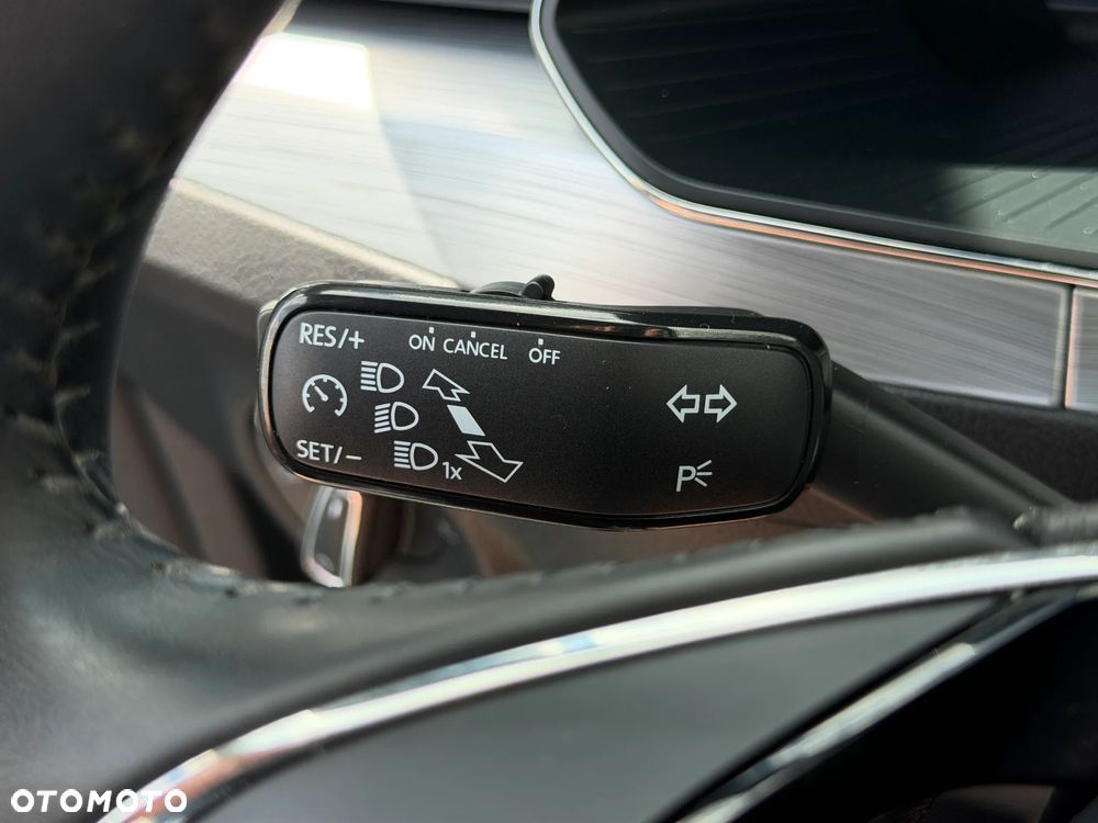 Skoda Superb 2.0 TDI SCR Ambition DSG - 16