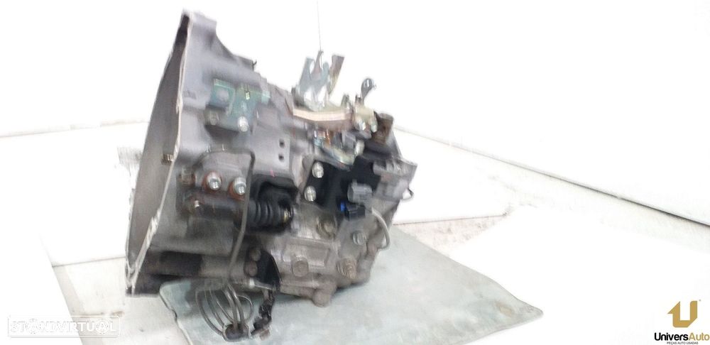 CAIXA VELOCIDADES MAZDA 6 HATCHBACK 2008 -B202-B - 2