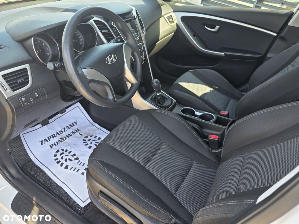 Hyundai i30 1.4 Advantage - 12