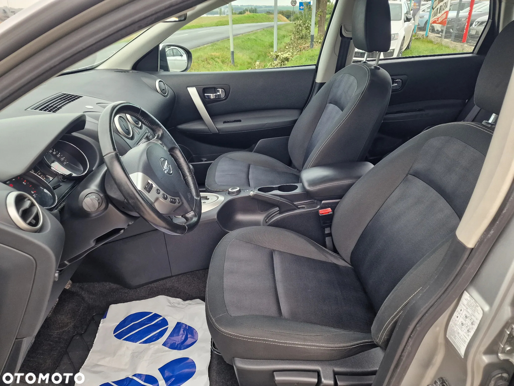 Nissan Qashqai 2.0 dCi 4 x 4 DPF acenta - 19