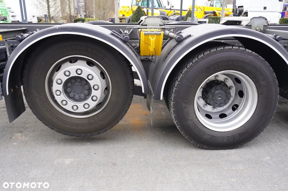 Mercedes-Benz Actros 2540 6×2 / 90 tys. km! / Kabina 5 siedzeń! / nauka jazdy / 6 sztuk - 14