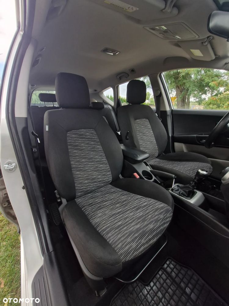Kia Ceed 1.6 Crdi Comfort - 10