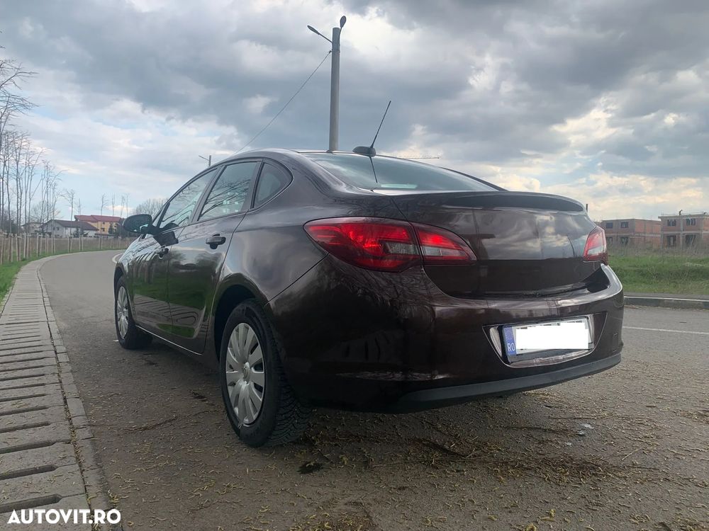 Opel Astra - 13