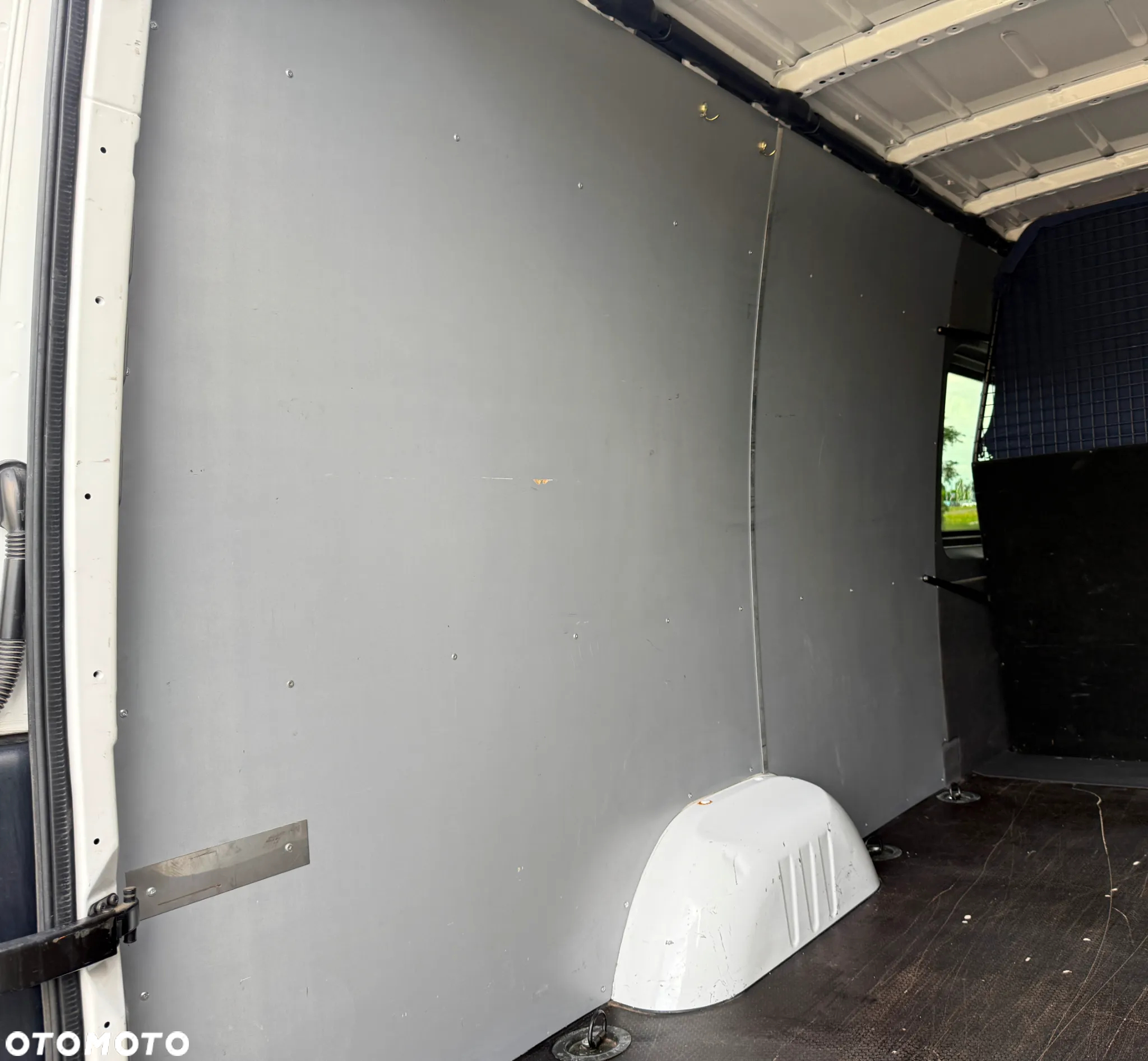 Volkswagen Crafter - 29