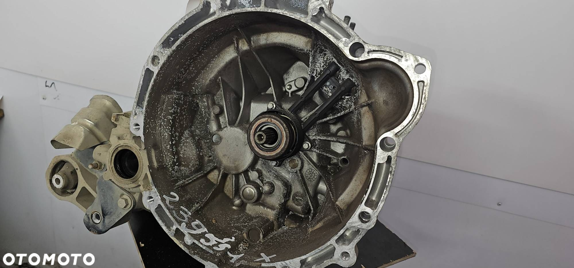 SKRZYNIA BIEGÓW FORD FIESTA MK7 VII 8A6R-7002-JF - 4