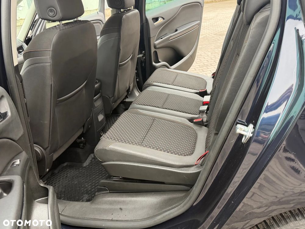Opel Zafira 2.0 CDTI Plus EcoFLEX S&S - 8