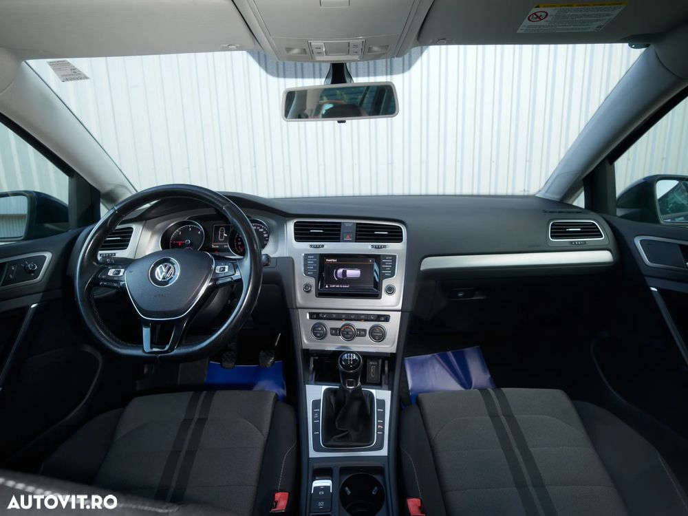 Volkswagen Golf 1.6 TDI BlueMotion Technology DPF Comfortline - 12