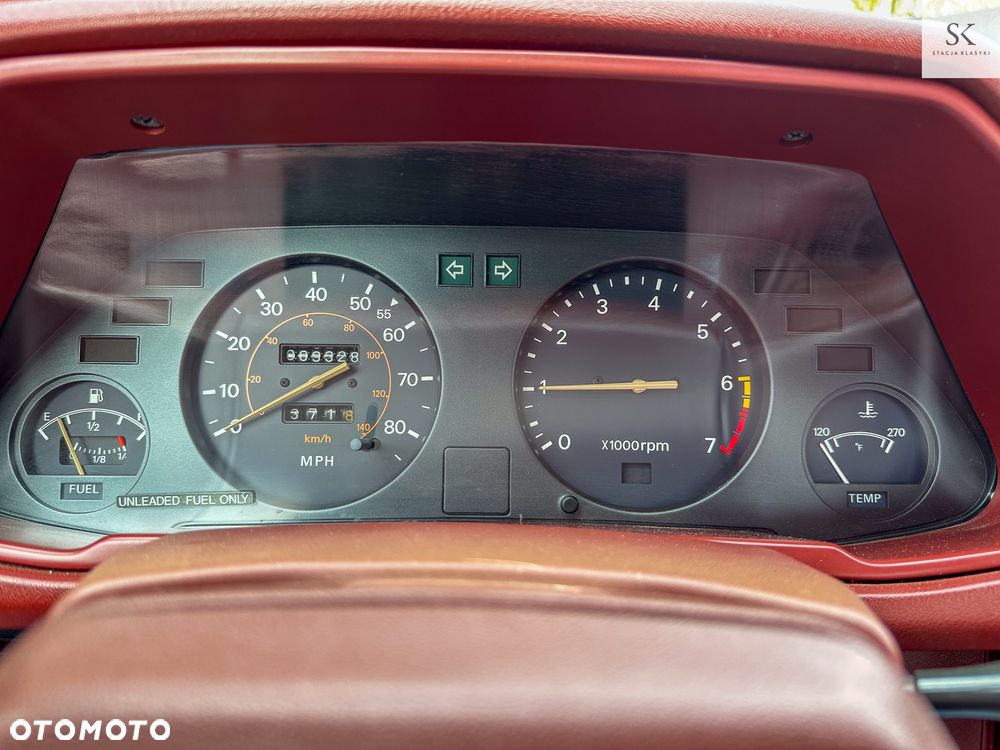 Nissan 280 ZX - 11