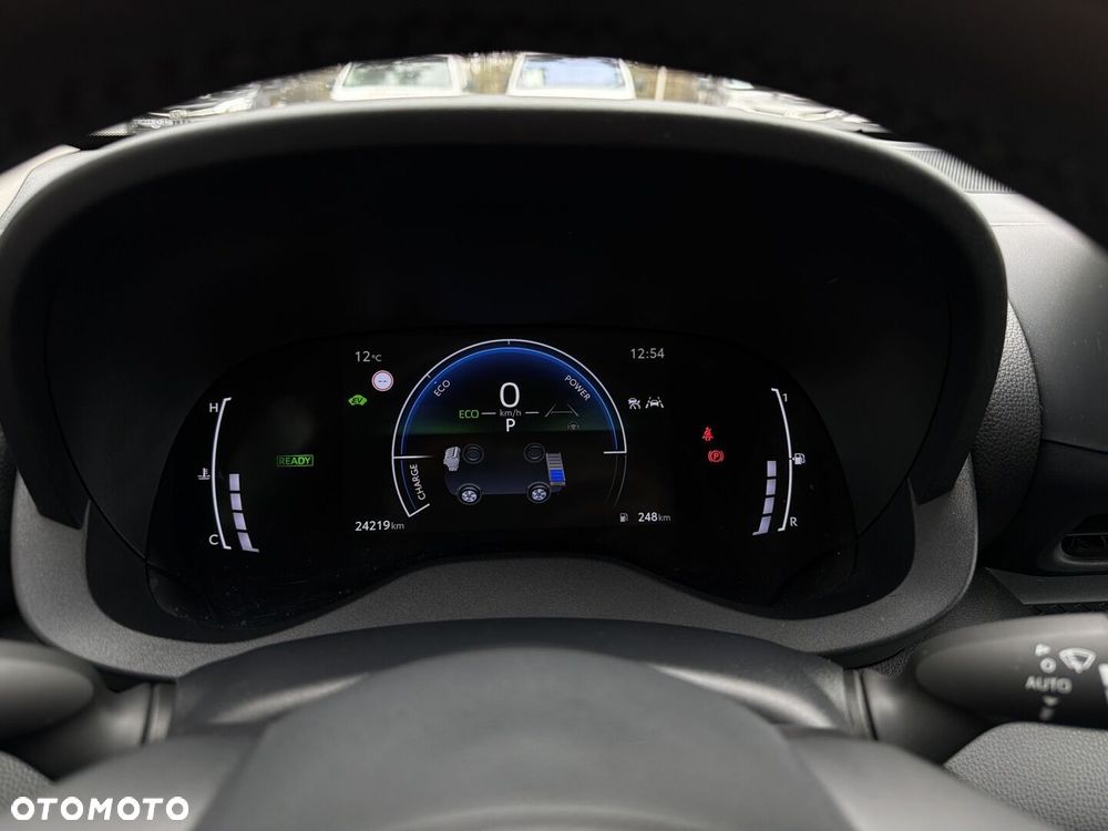 Toyota Yaris Hybrid 1.5 Style - 23