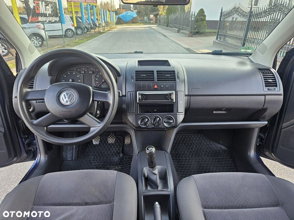 Volkswagen Polo 1.4 - 12