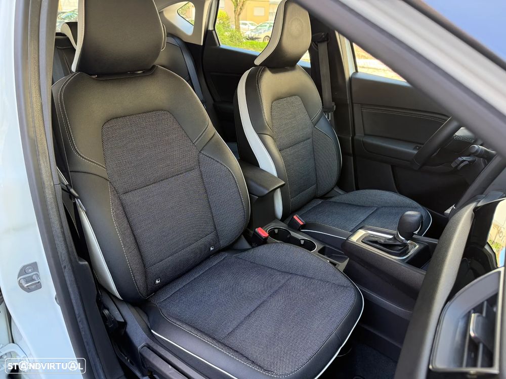 Mitsubishi ASX 1.6 PHEV Intense - 25