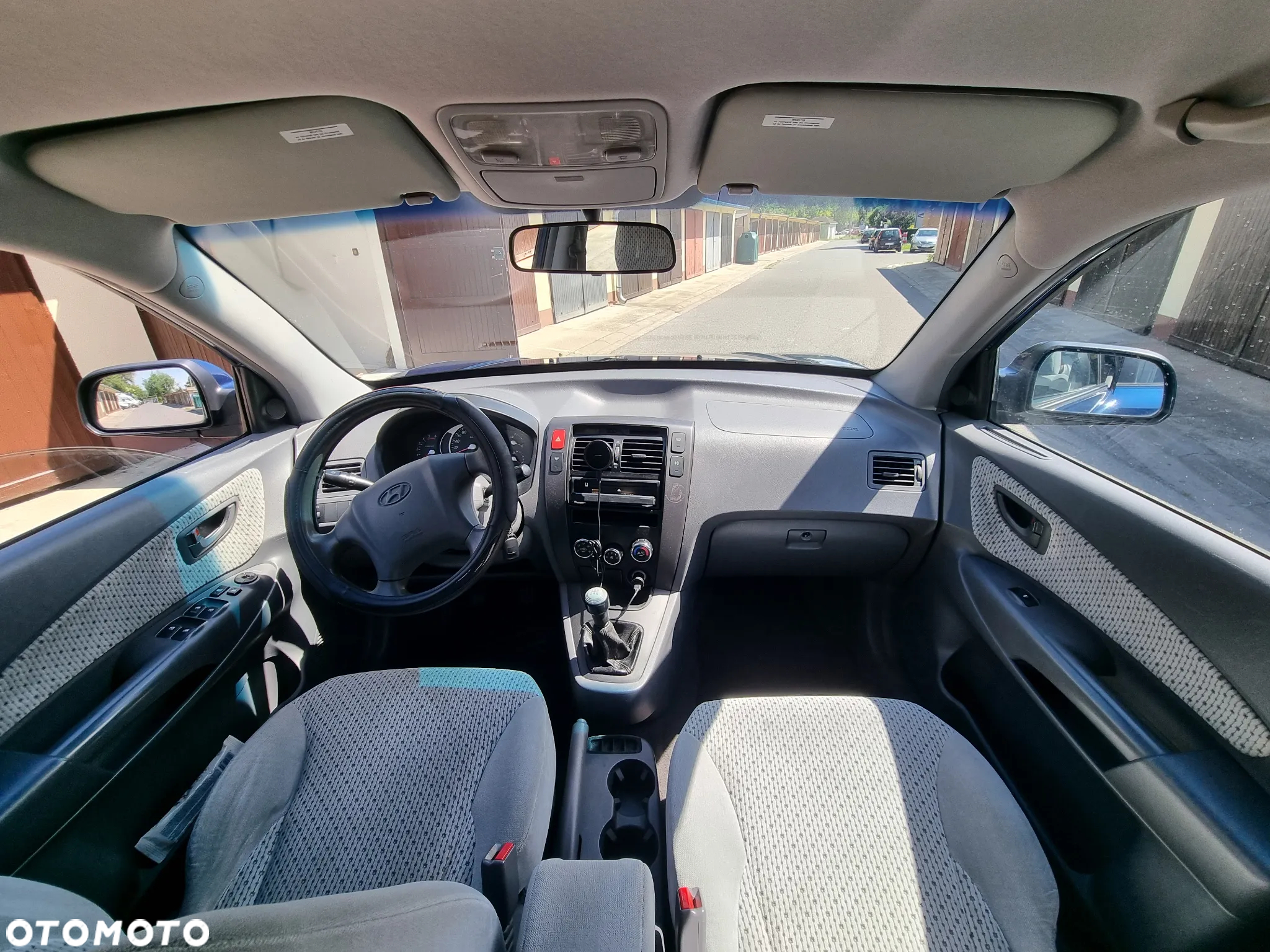 Hyundai Tucson 2.0 CRDi 2WD GLS - 14