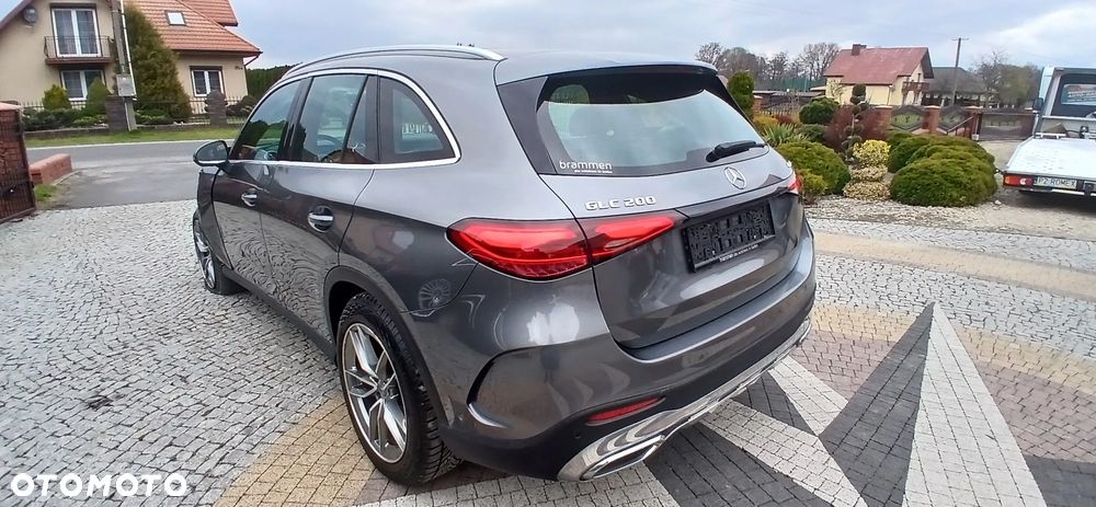 Mercedes-Benz GLC 200 mHEV 4-Matic AMG Line - 1