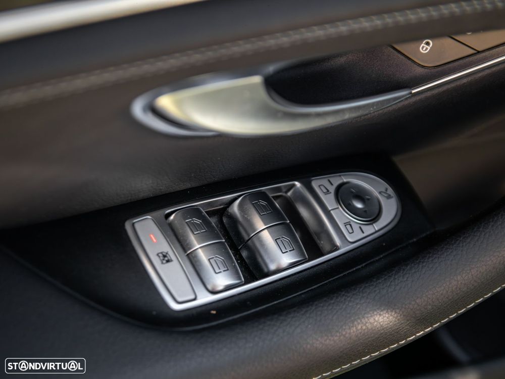Mercedes-Benz E 300 de 9G-TRONIC AMG Line - 50