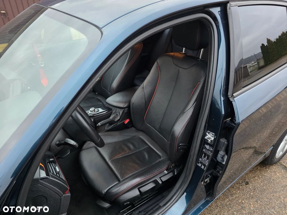 BMW Seria 1 116i Sport Line - 10