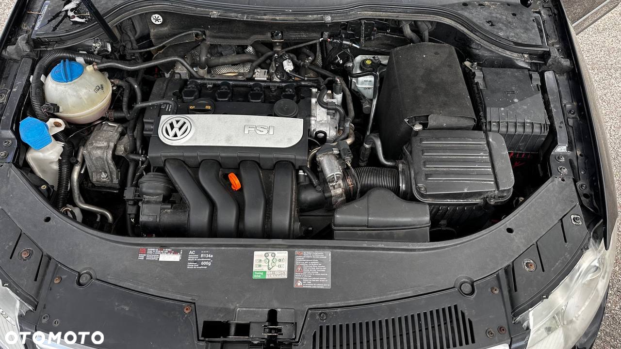 Volkswagen Passat 2.0 FSI Comfortline - 10