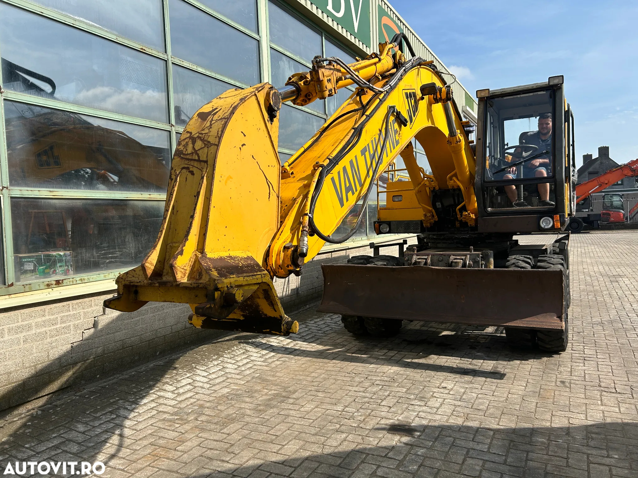 JCB JS 150 W - 17