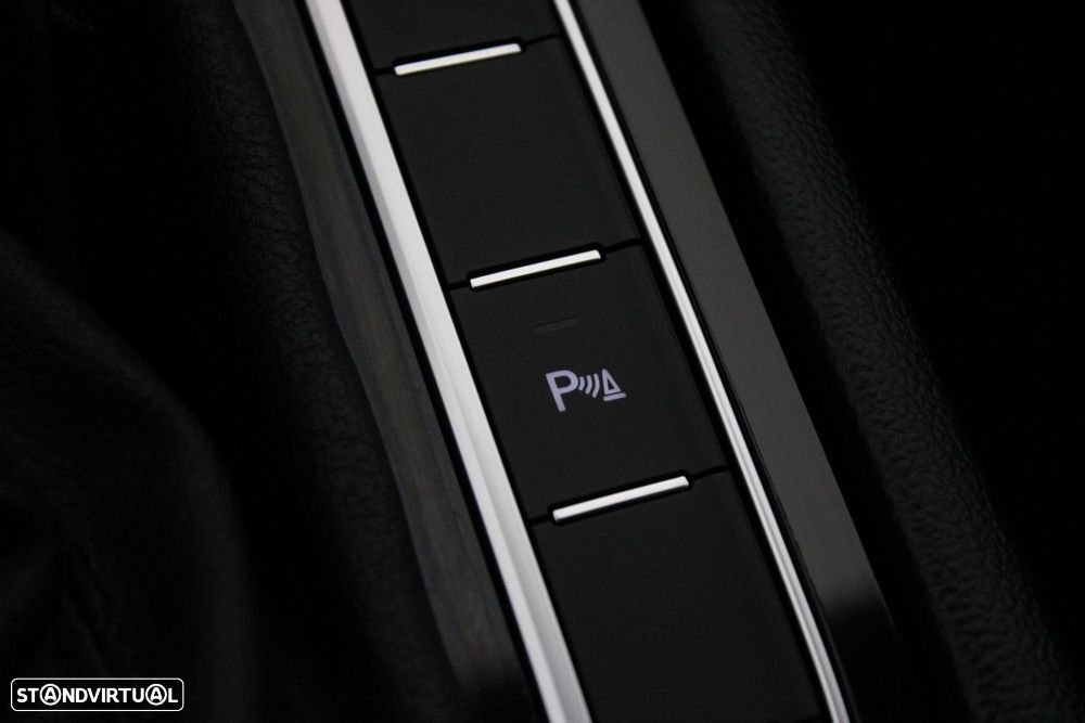 Volkswagen Passat Variant 1.4 TSI GTE Plug-in — fotografia 30
