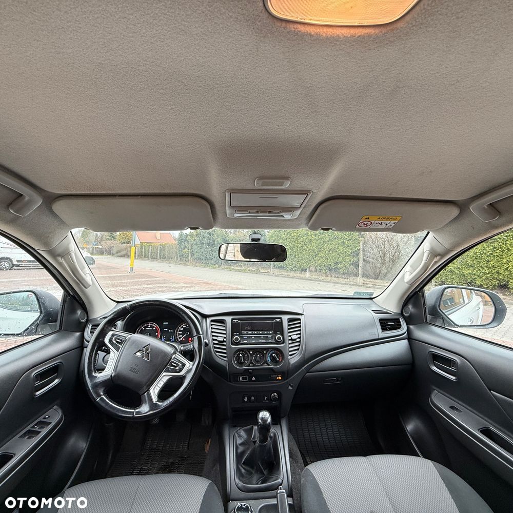 Mitsubishi L200 2.2 d DC Invite - 8