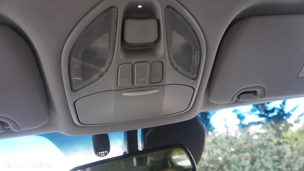 Hyundai Santa Fe blue 2.2 CRDI 4WD Automatik Premium - 34