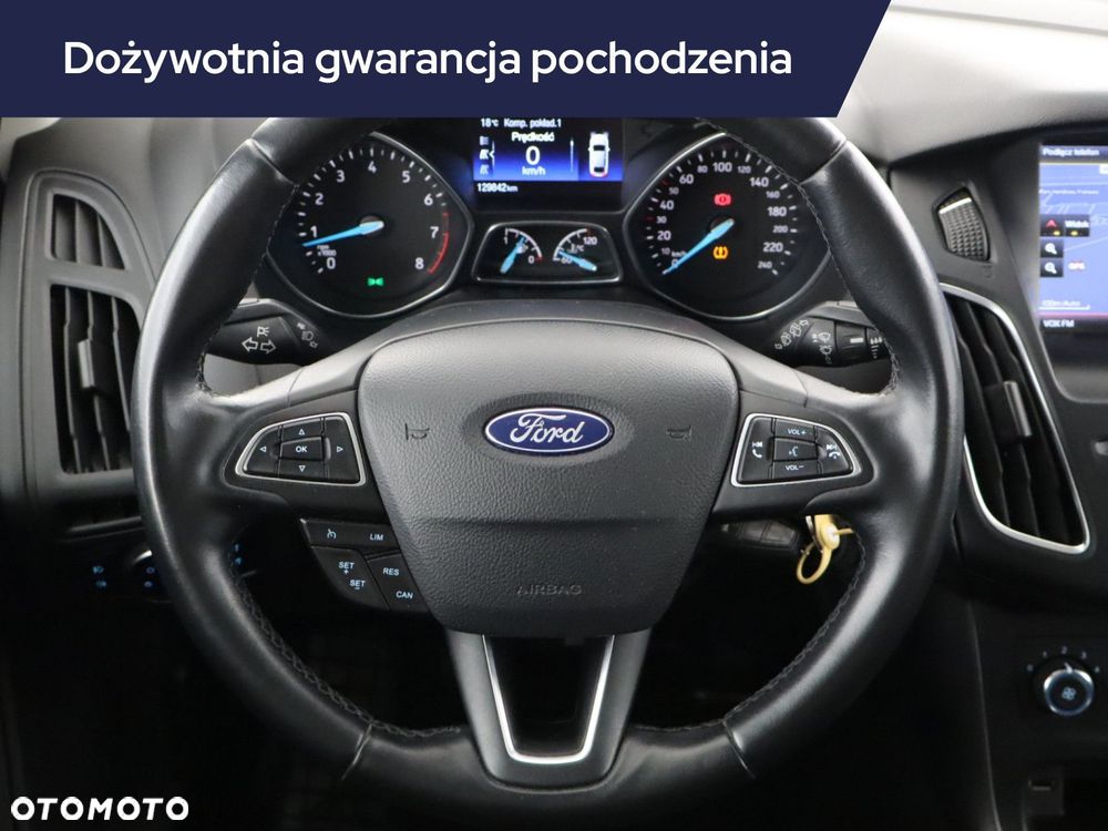 Ford Focus SW - 17