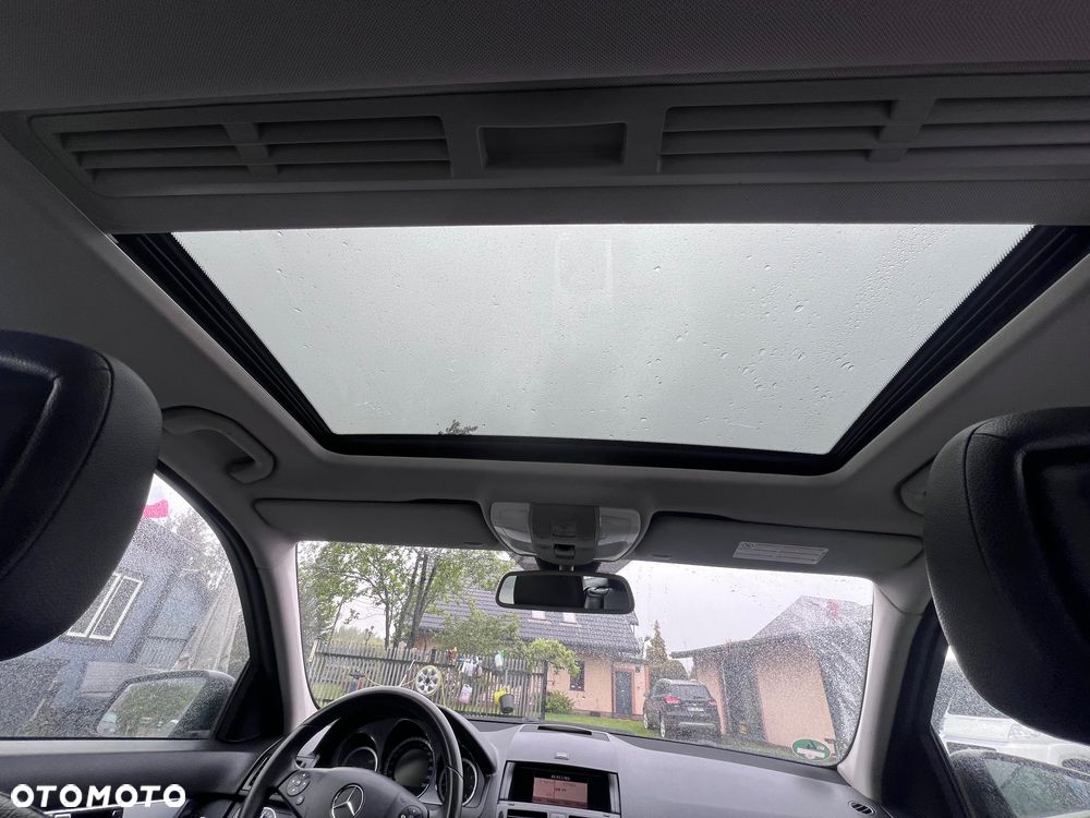 Mercedes-Benz Klasa C - 12