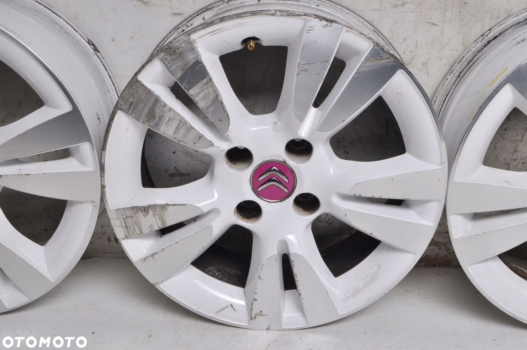 CITROEN  FELGI ALUMINIOWE 9688118277 R16 6J 4X108 ET22 KOMPLET - 6