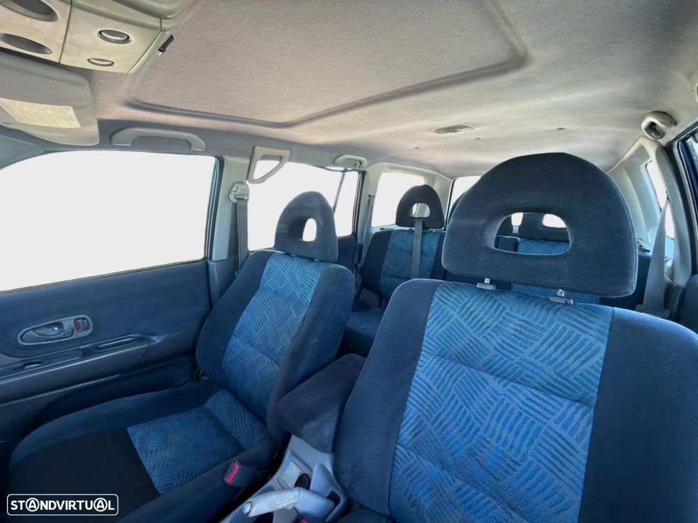 Mitsubishi Pajero Sport 2.5 TD GLS - 11