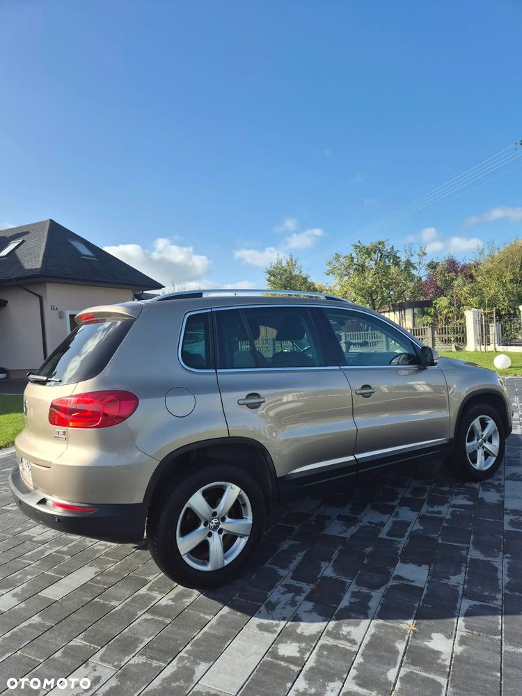 Volkswagen Tiguan - 6