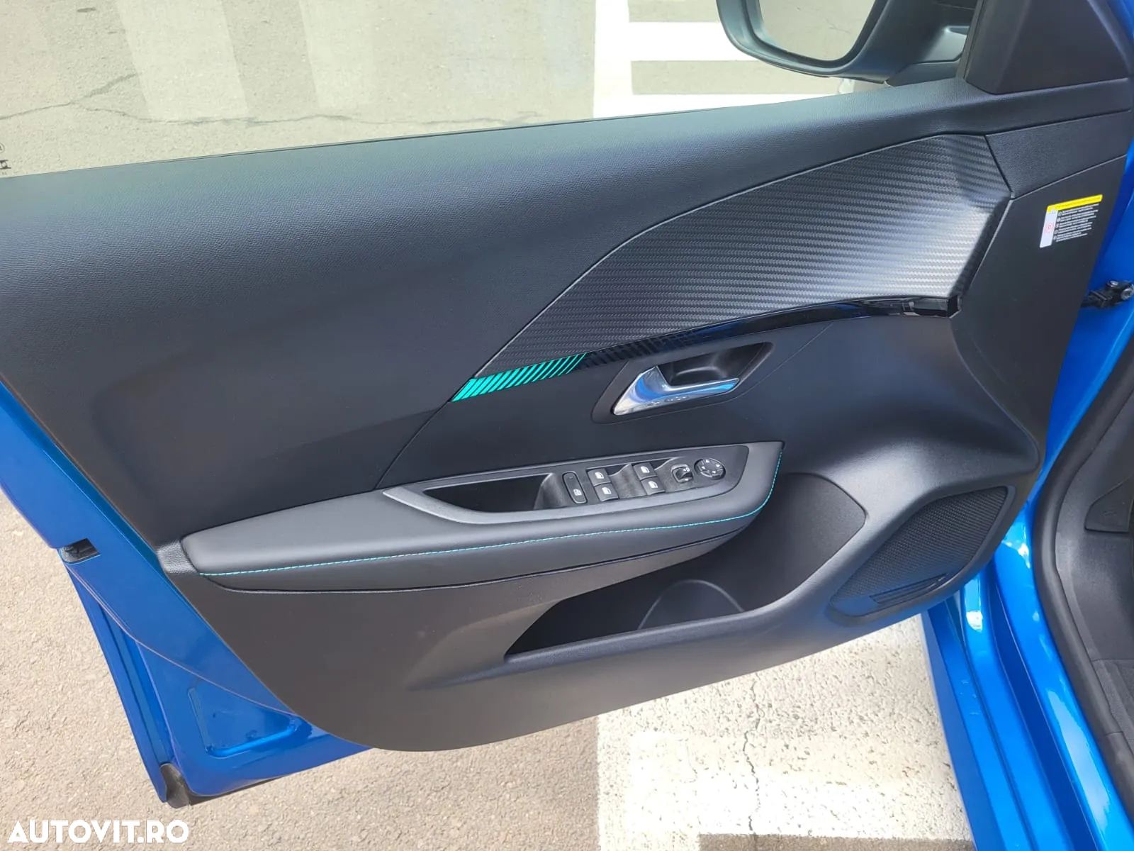 Peugeot 208 e-208 Allure Pack - 24