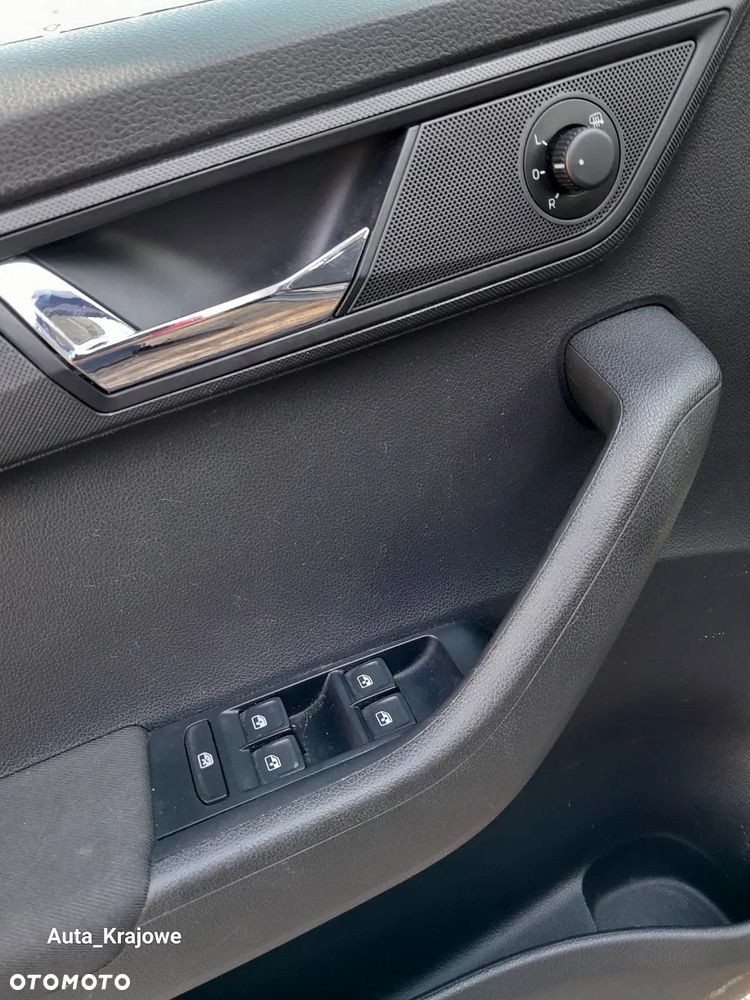 Skoda Fabia 1.0 TSI Ambition - 24