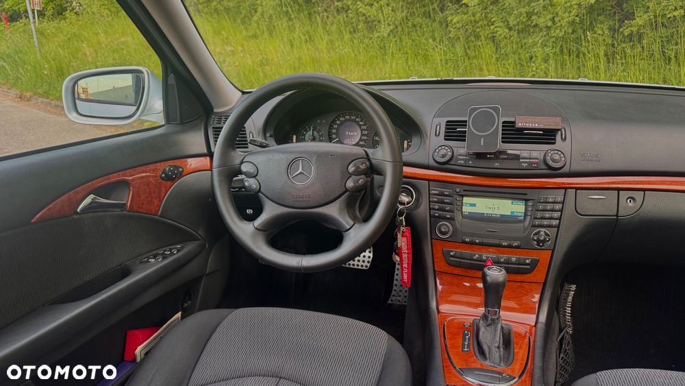 Mercedes-Benz Klasa E - 34