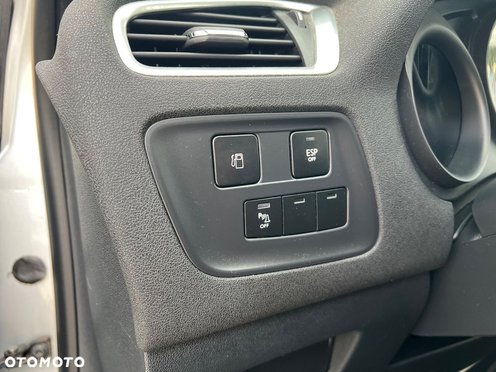 Citroën C4 1.6 HDi Seduction - 17