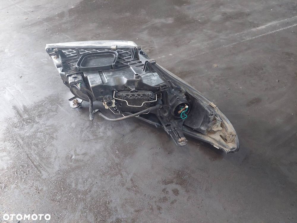 BŁOTNIK LEWY PRZÓD + LAMPA LEWY PRZÓD MEGANE III NV676 EU EUROPA ID: 237004 - 3