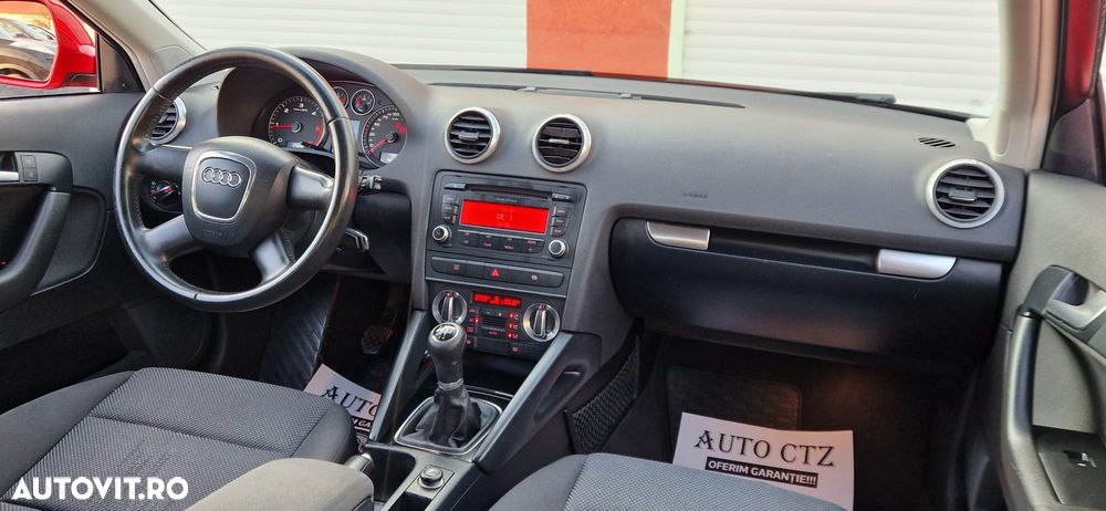 Audi A3 1.6 TDI Sportback DPF Ambiente - 37