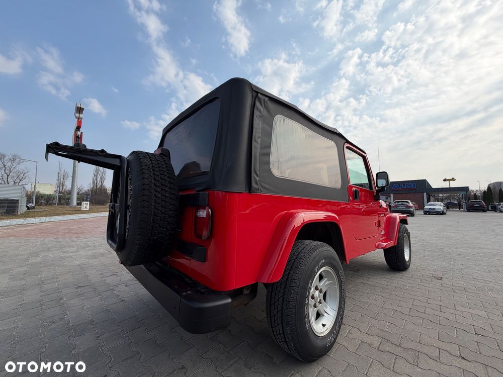 Jeep Wrangler - 18